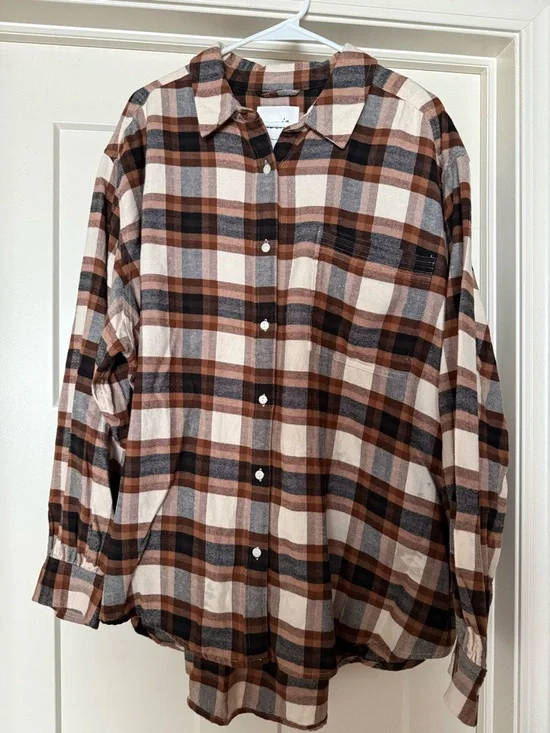 Aerie Anytime Fave Flannel Button Down
Shirt - Picture 2 of 5